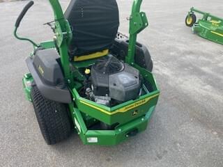 Image of John Deere Z735M equipment image 3