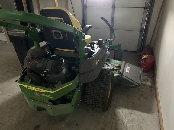 Image of John Deere Z740R equipment image 1