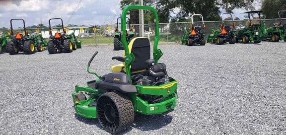 2025 John Deere Z760R Equipment Image0