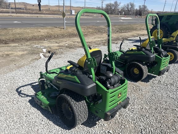 Image of John Deere Z920M equipment image 4