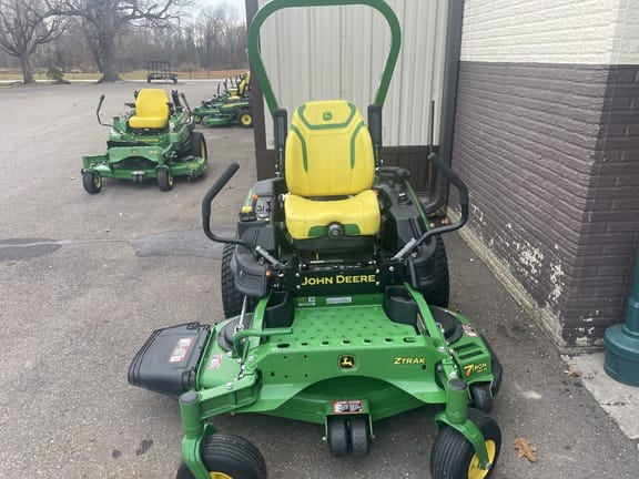 2023 John Deere Z920M Equipment Image0