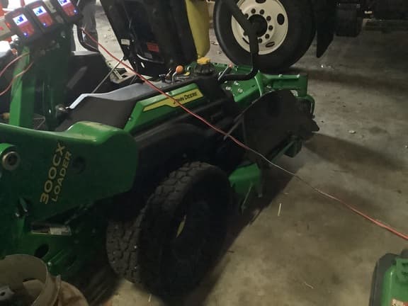 Image of John Deere Z920M equipment image 4