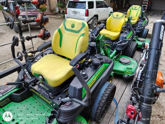 Image of John Deere Z920M equipment image 2