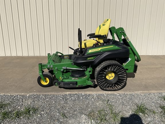 2023 John Deere Z920M Equipment Image0
