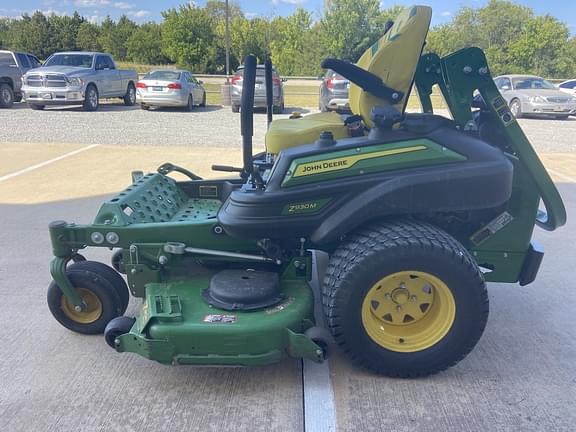 Image of John Deere Z930M equipment image 2