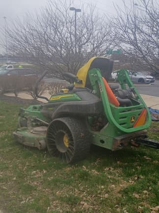 Image of John Deere Z930M Image 1