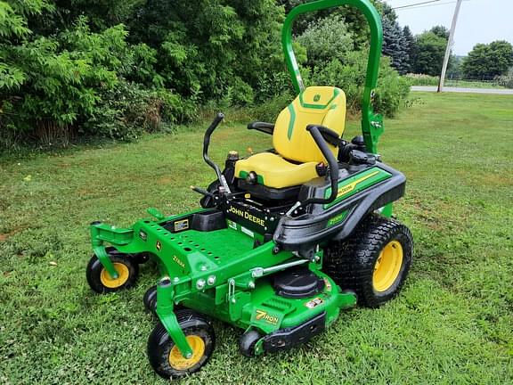 Image of John Deere Z930M equipment image 1