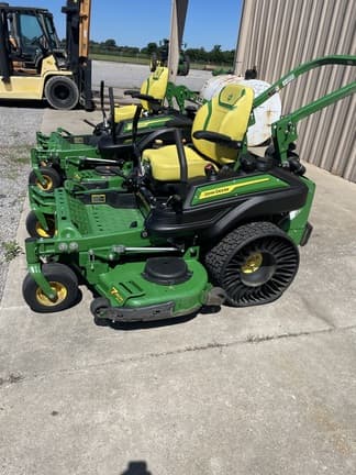 Image of John Deere Z930M equipment image 2