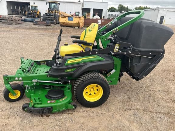 Image of John Deere Z930R equipment image 1