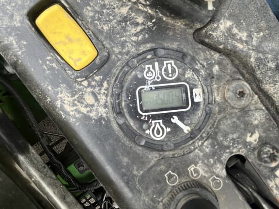 Image of John Deere Z950M equipment image 4