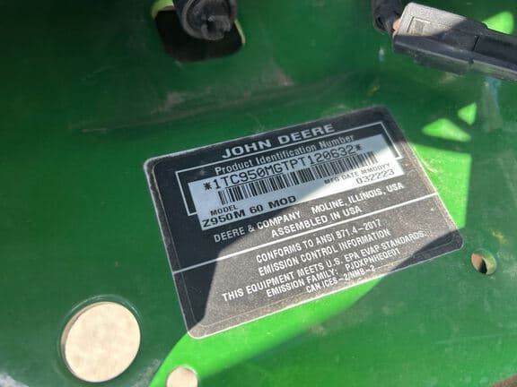 Image of John Deere Z950M Primary image