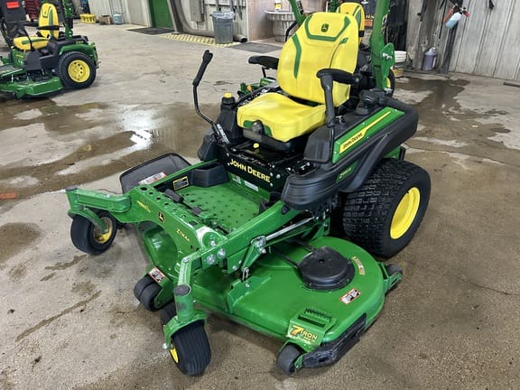 2023 John Deere Z950R Equipment Image0