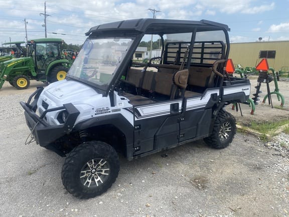 2023 Kawasaki Mule Pro FXT Equipment Image0