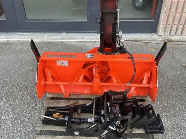 Image of Kubota GR2120 equipment image 1