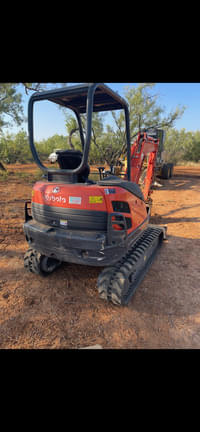 Image of Kubota KX71-3 equipment image 4