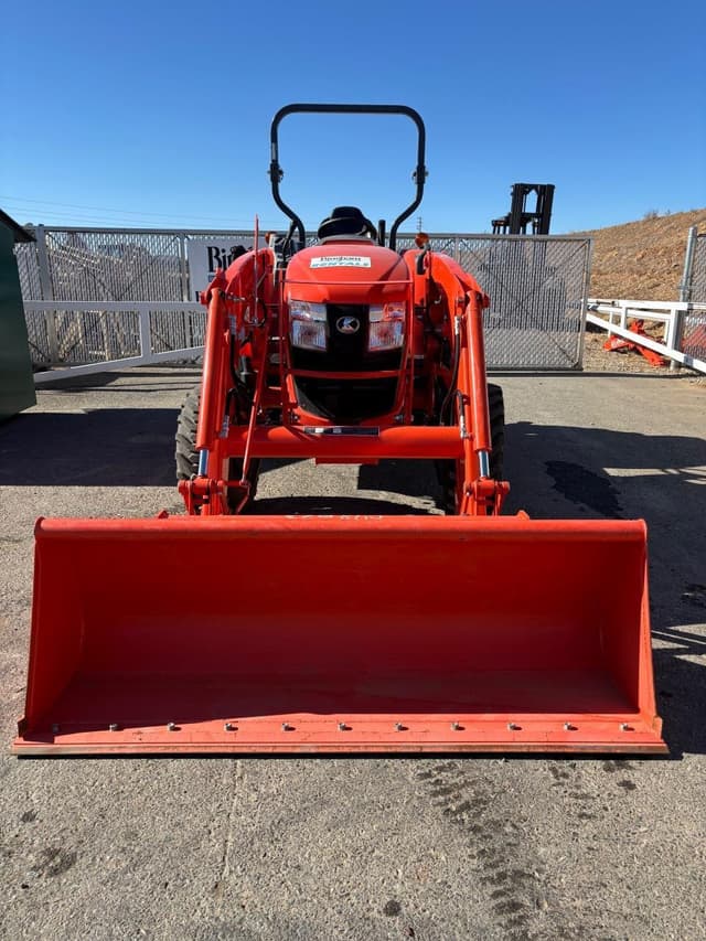 Image of Kubota L6060 equipment image 2