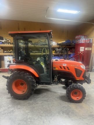 Image of Kubota LX4020 Primary image