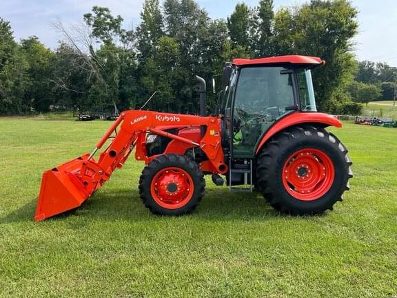 Image of Kubota M7060 equipment image 1
