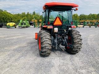 Image of Kubota MX5400 equipment image 2