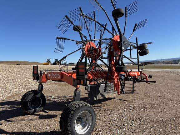 Image of Kubota RA2584 equipment image 3