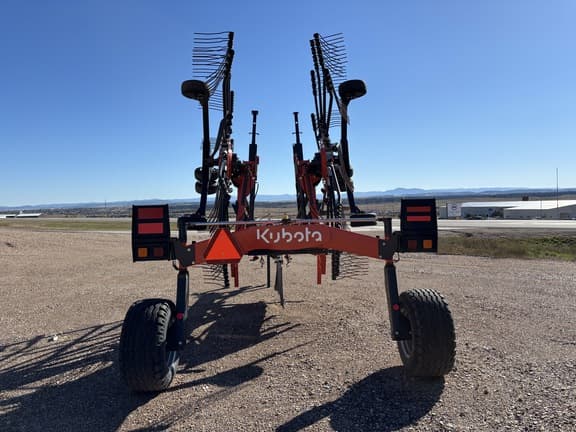 Image of Kubota RA2584 equipment image 2