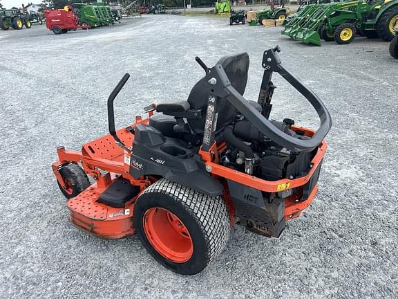 Image of Kubota Z726X equipment image 4