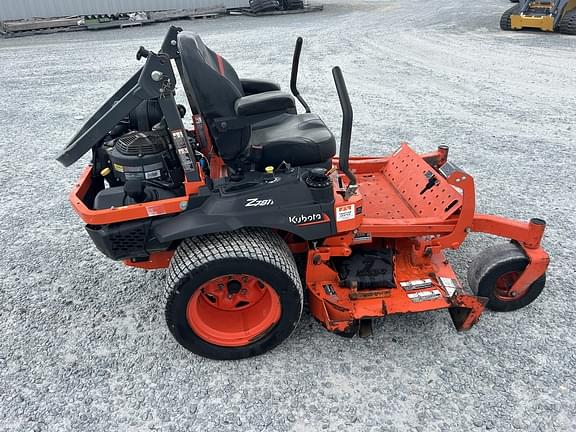 Image of Kubota Z726X equipment image 2