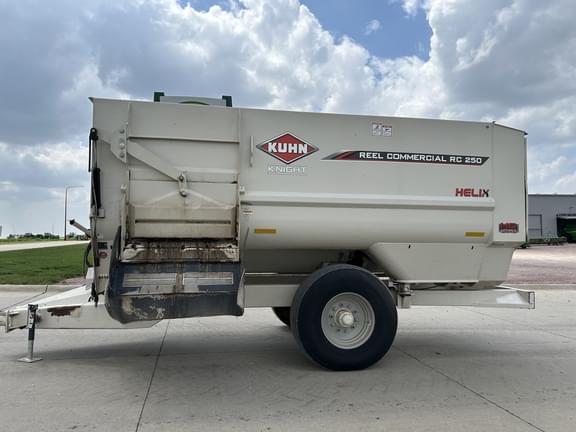 Image of Kuhn Knight RC250 equipment image 1
