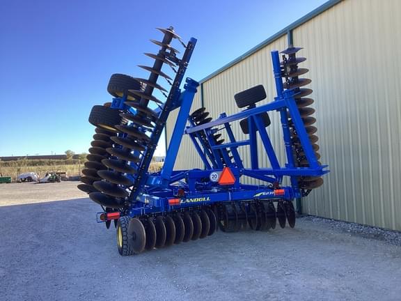 Image of Landoll 6231-33 equipment image 4