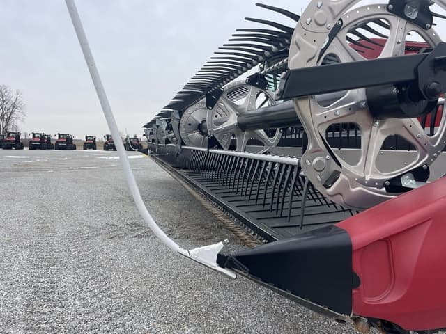 Image of MacDon FD245 equipment image 1