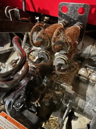 Image of Mahindra 6075 equipment image 4