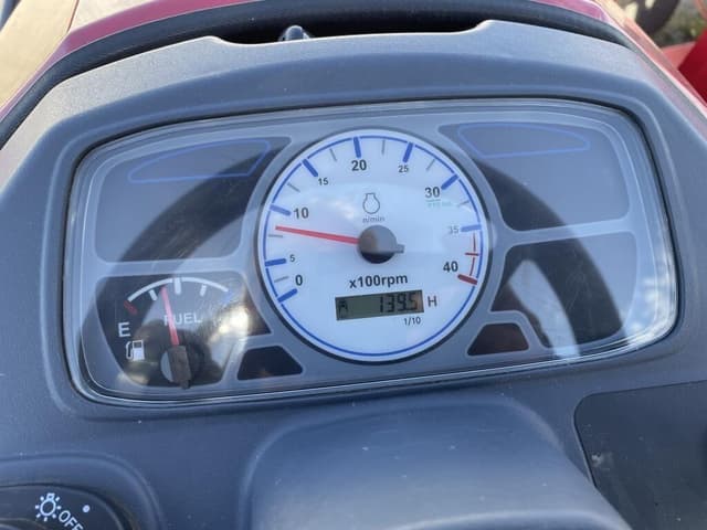 Image of Mahindra eMax 20S HST equipment image 4