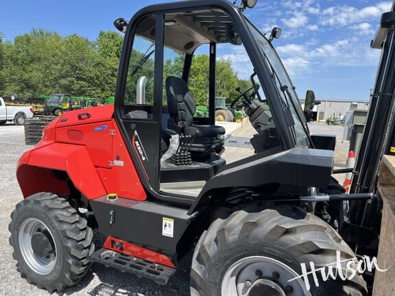 Image of Manitou M30-4 equipment image 1