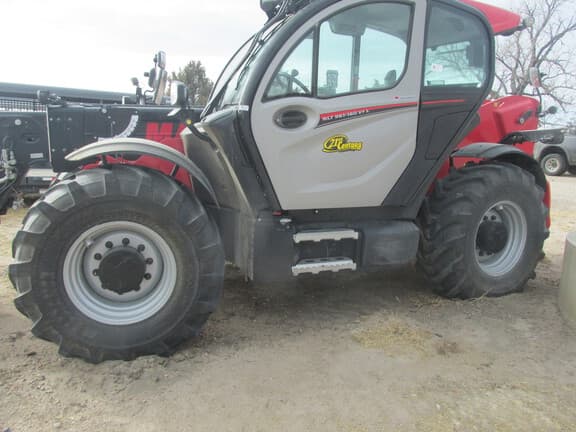 Image of Manitou MLT961-160V+L equipment image 3