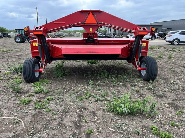 Image of Massey Ferguson 1393 equipment image 4