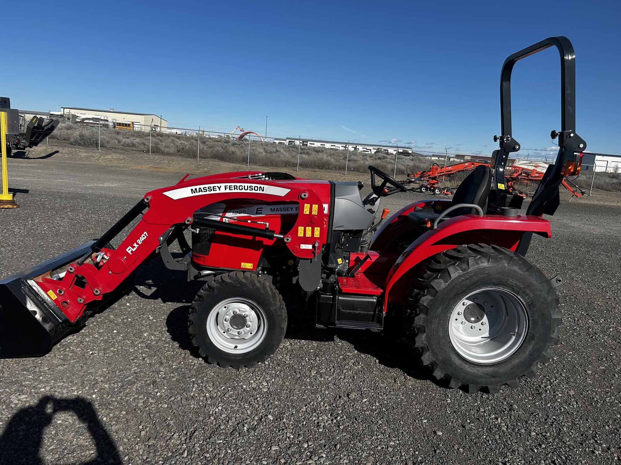 2023 Massey Ferguson 1825E Equipment Image0
