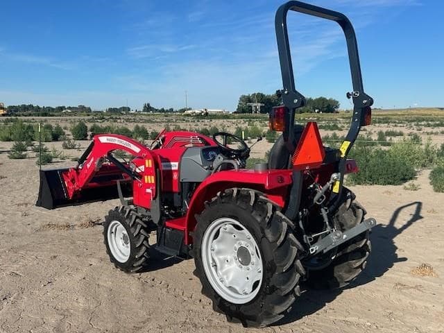 Image of Massey Ferguson 1835E equipment image 1
