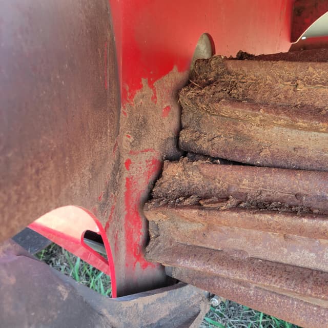 Image of Massey Ferguson 9316S equipment image 2