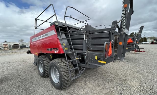 Image of Massey Ferguson LB2234 equipment image 2