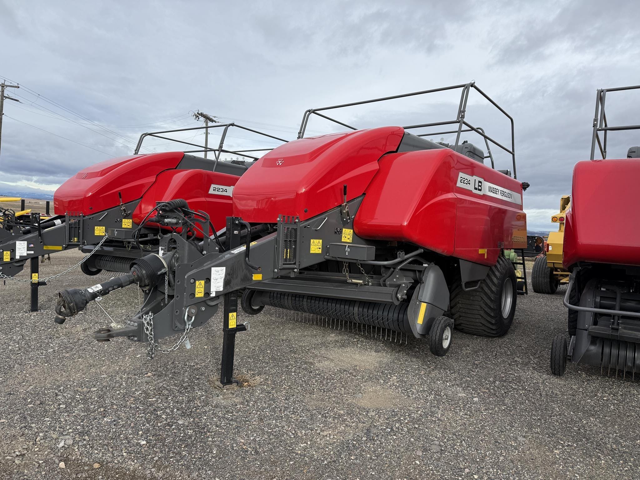 2023 Massey Ferguson LB2234 Equipment Image0