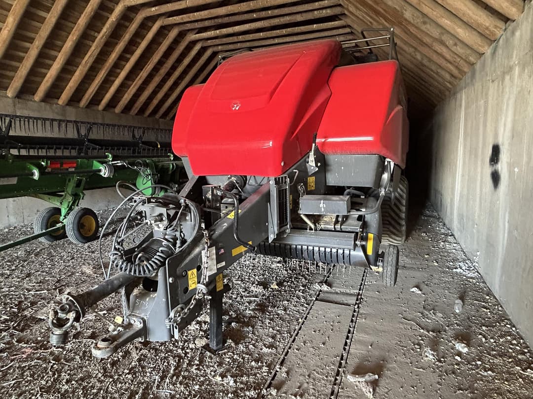 Image of Massey Ferguson LB2244 Image 1