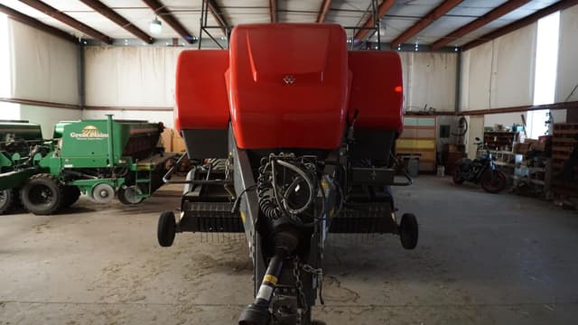 Image of Massey Ferguson LB2244 equipment image 2