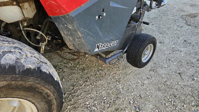 Image of Massey Ferguson RB4180V equipment image 3