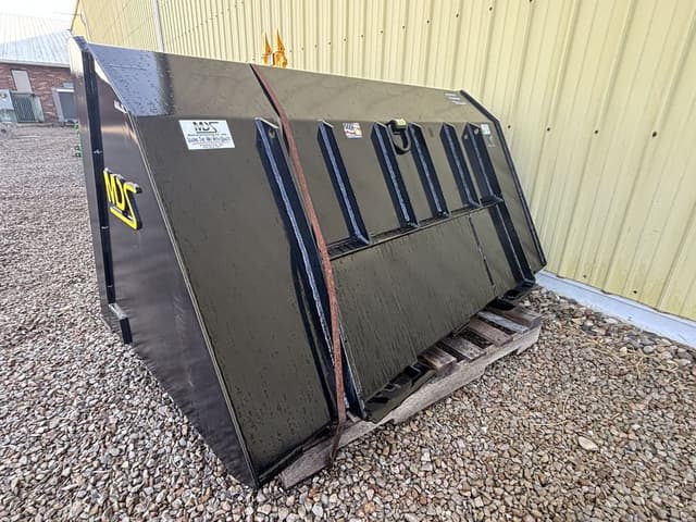 Image of MDS Warrior Bucket equipment image 2