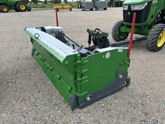 2023 Metal Pless Agrimaxx Equipment Image0