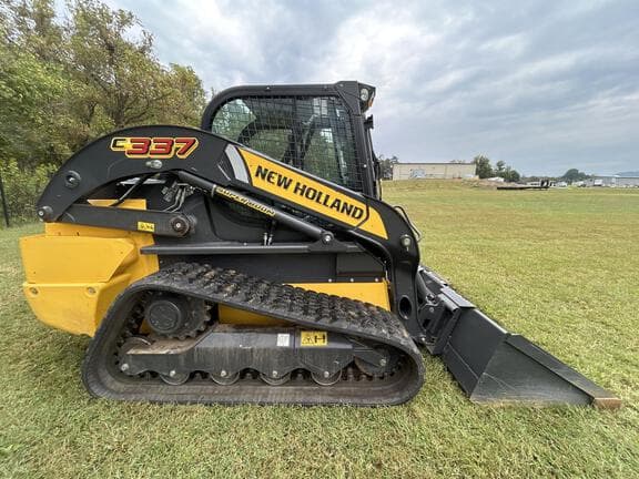 Image of New Holland C337 equipment image 1