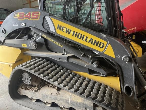 Image of New Holland C345 equipment image 2