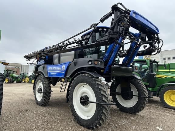Image of New Holland SP370F equipment image 1