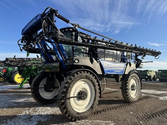 Image of New Holland SP370F equipment image 3