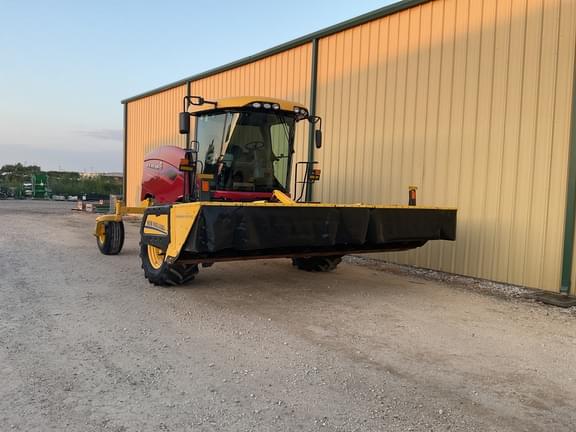 Image of New Holland Speedrower 220 equipment image 4